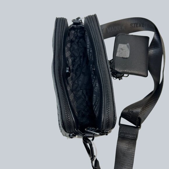 Steve Madden Crossbody Bag Detachable Coin Pouch & Adjustable Strap - Picture 5 of 10
